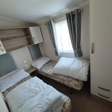 Coral Beach Ingoldmells 8 Berth Caravan Family Ran Exterior photo