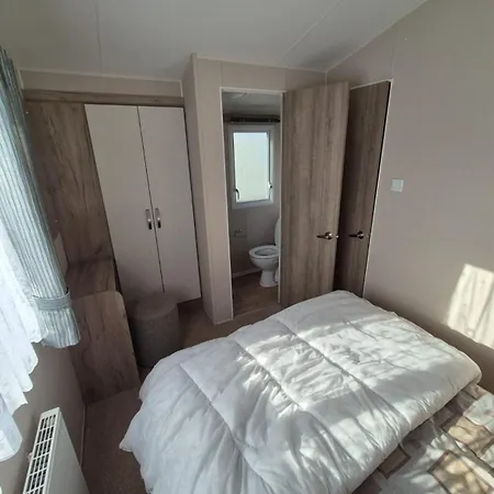 Coral Beach Ingoldmells 8 Berth Caravan Family Ran Exterior photo