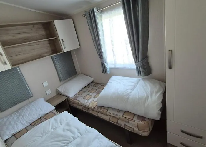 Coral Beach Ingoldmells 8 Berth Caravan Family Ran
