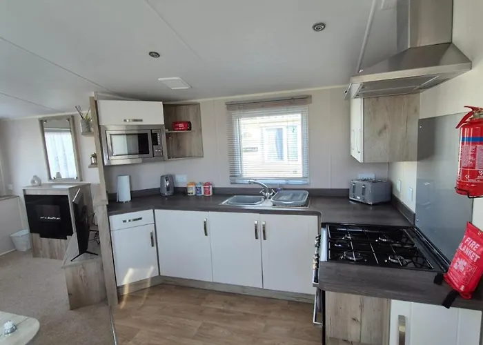Coral Beach Ingoldmells 8 Berth Caravan Family Ran