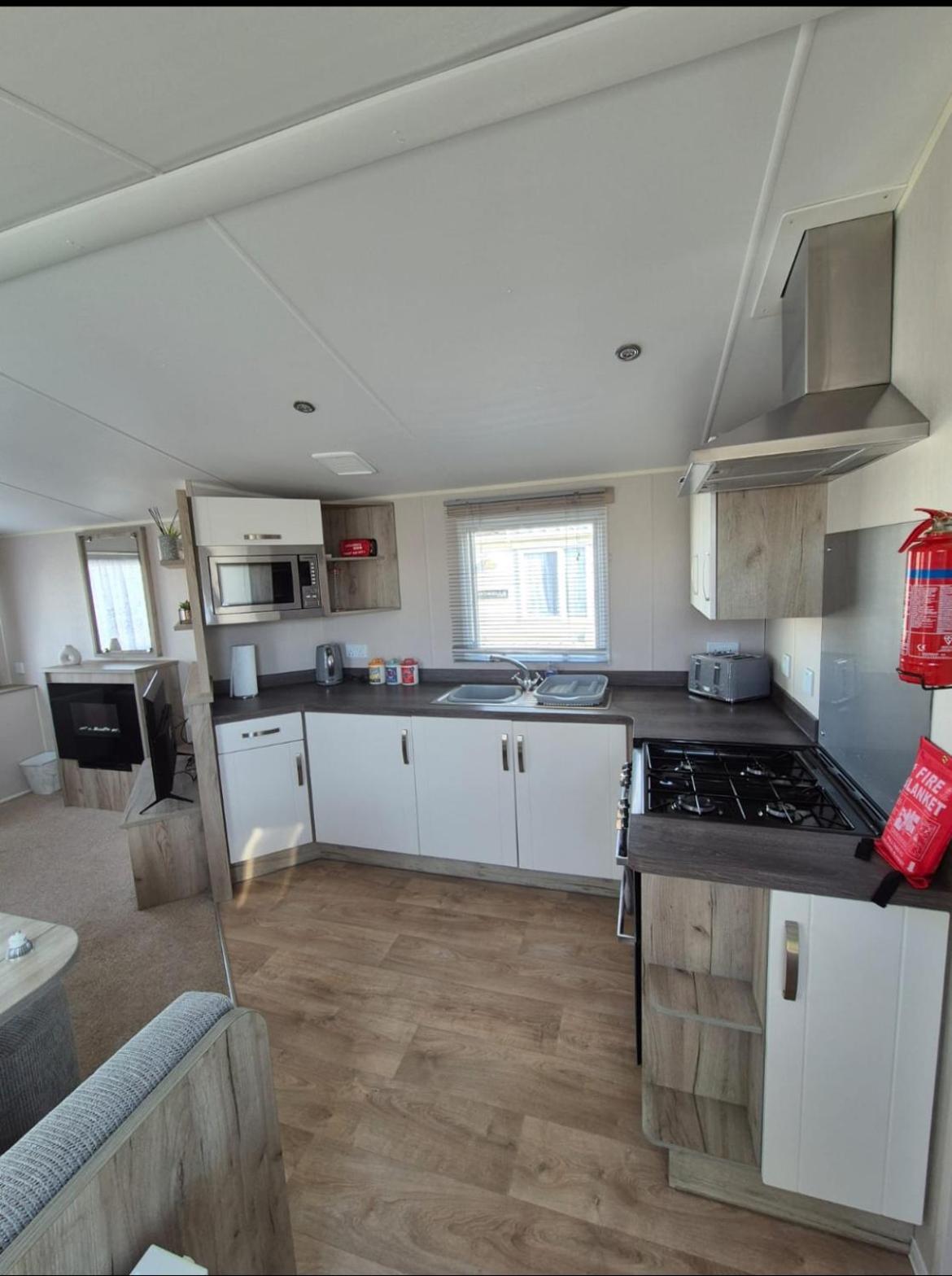 Coral 8 Berth Caravan Family Ran * Ingoldmells